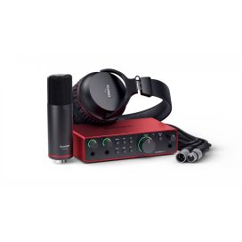 Focusrite Scarlett 2i2 Studio Bundle (4th Gen)