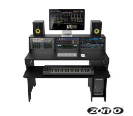 Zomo Milano Studio Desk In Use