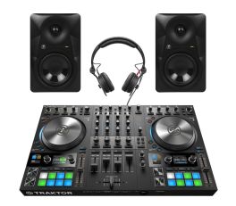 Native Instrument Traktor S4Mk3 DJ Equipment Package Deal