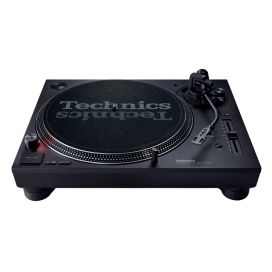 Technics SL-1210 MK7 Front 1